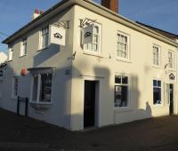 19 The Marsh Hythe Southampton