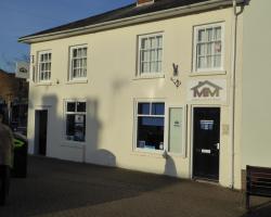 19 The Marsh Hythe Southampton