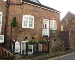 23 LIttle Minster Street Winchester