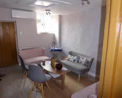 22 West Street Alresford - First Floor
